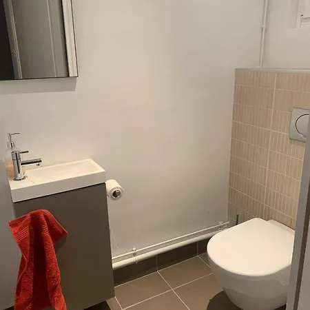 Spacious And * ריימס